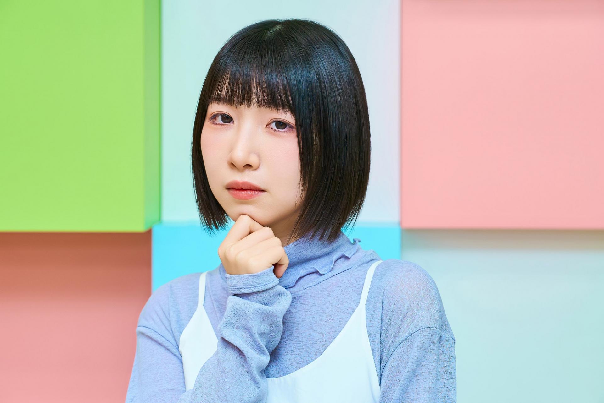 若い　女性