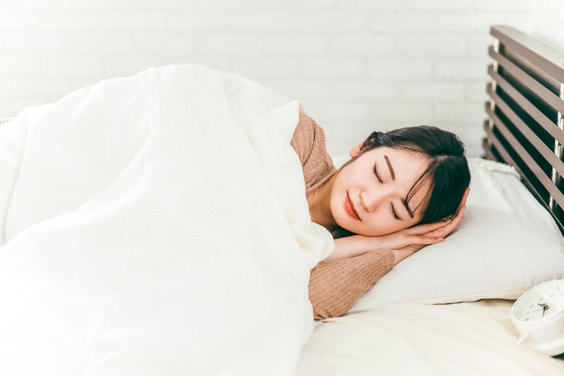 マウスピース矯正は寝る時だけでも効果はある?