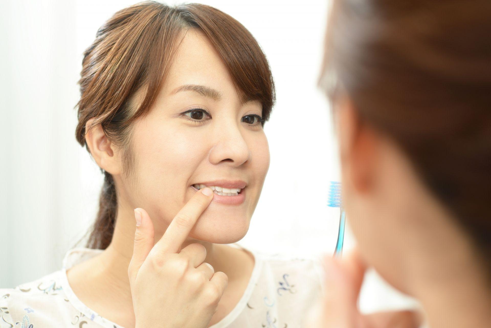 ホワイトニング歯磨き粉は効果ある?市販品のおすすめの選び方を紹介!
